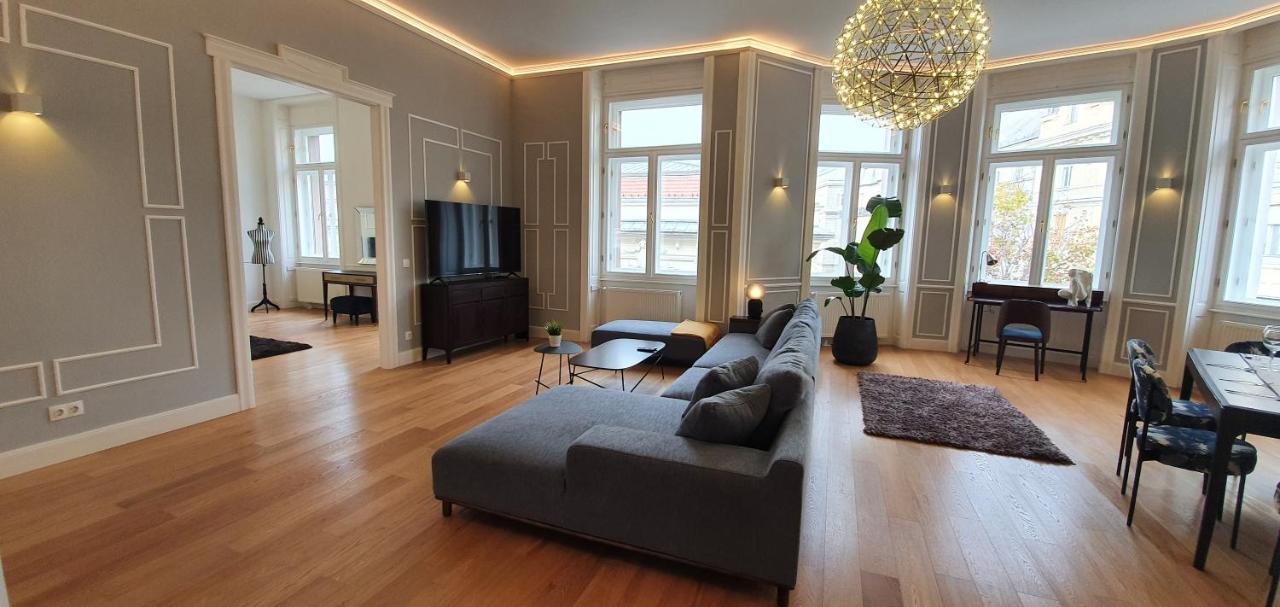 Walking Street Luxurious Huge Apartment Budapest Kültér fotó