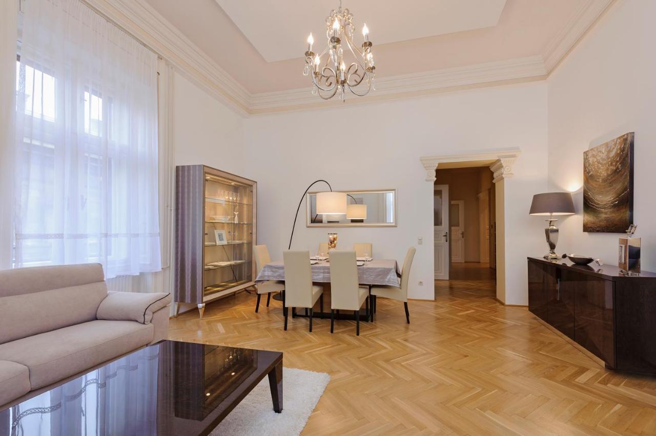 Walking Street Luxurious Huge Apartment Budapest Kültér fotó